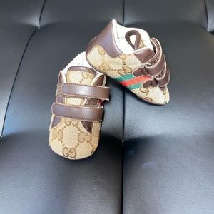 Gucci shoes babies